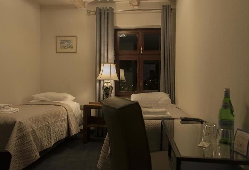 Hotel Retro B.a. Zientarski