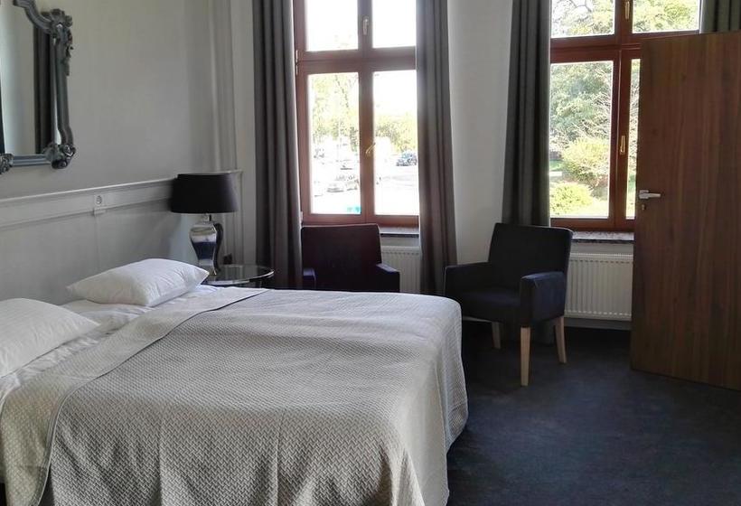 Hotel Retro B.a. Zientarski