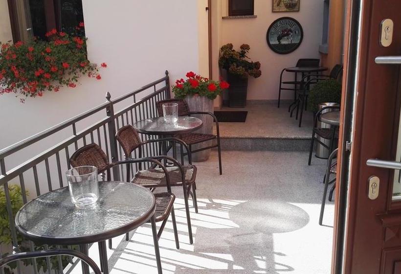 Hotel Retro B.a. Zientarski