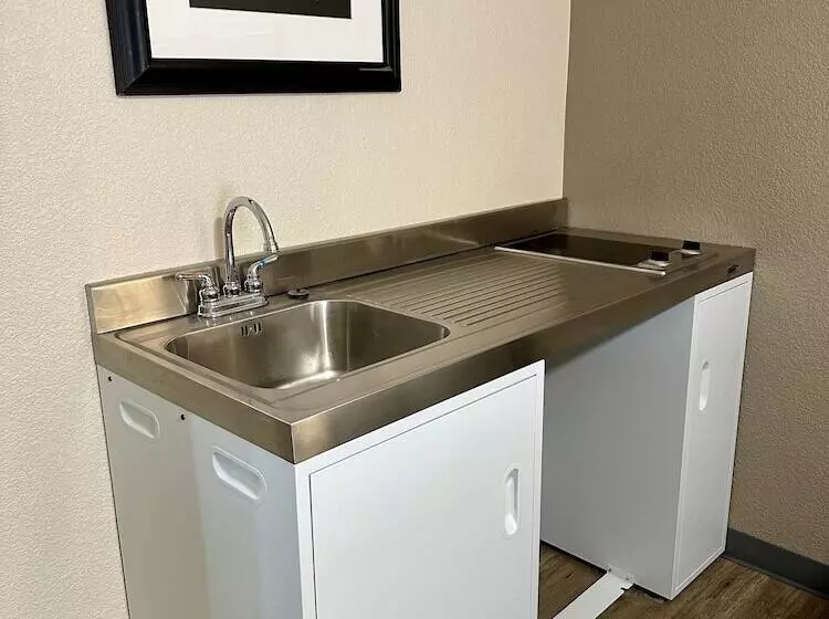 هتل Wapiti Self Service Lodge