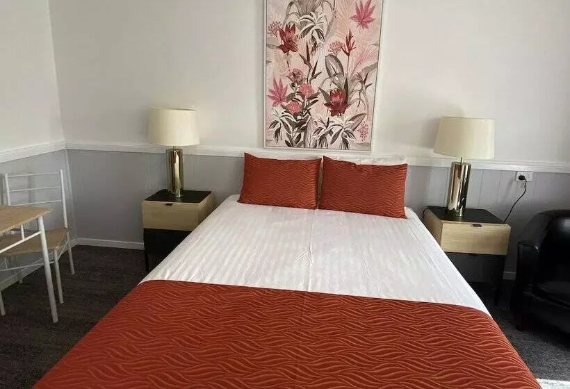 Motelli Centre Point Midcity Motor Inn