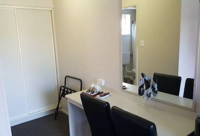 Motelli Centre Point Midcity Motor Inn