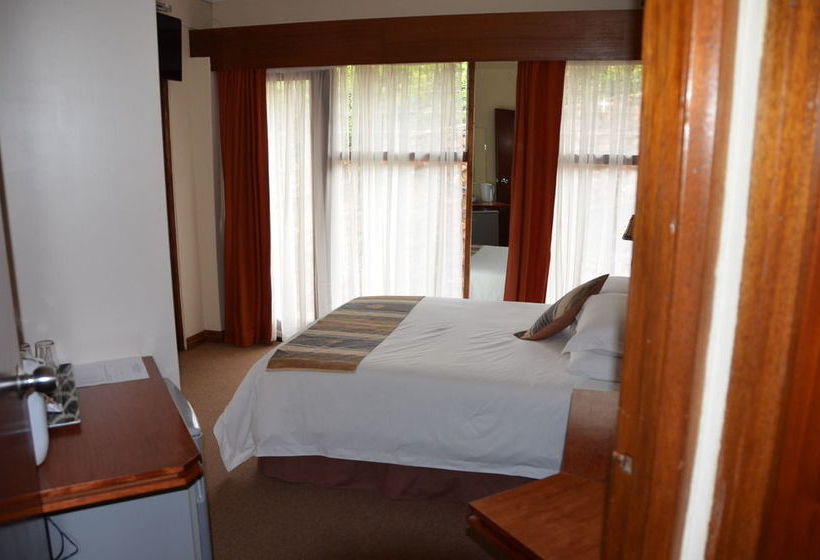 Pension El Cazador Guest House