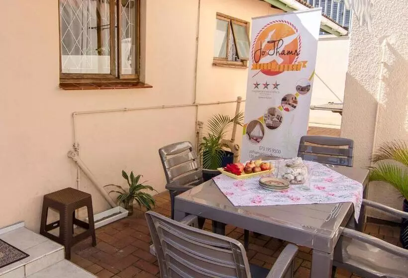پانسیون Jothams Bed & Breakfast Or Self Catering