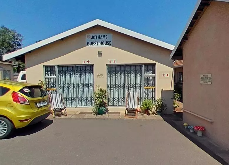 پانسیون Jothams Bed & Breakfast Or Self Catering