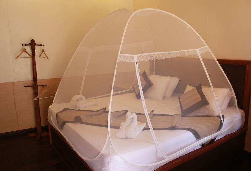 פנסיון Samaya Fort