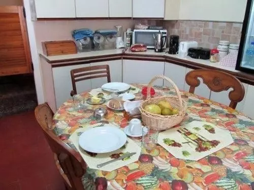 پانسیون Samise Villa