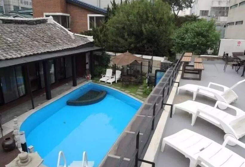 ペンション The Hanok & Spa