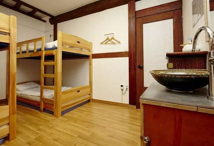 ペンション The Hanok & Spa