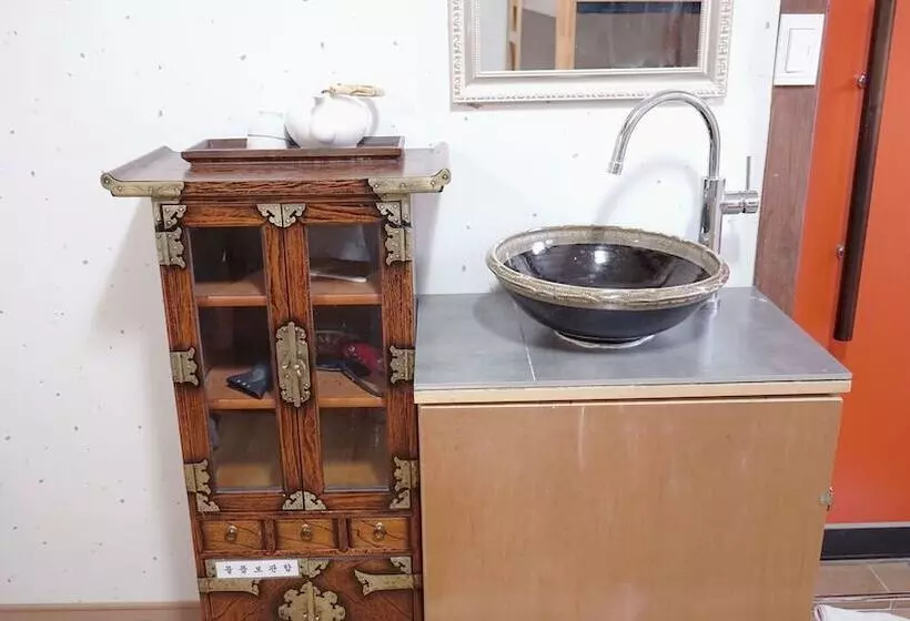 ペンション The Hanok & Spa