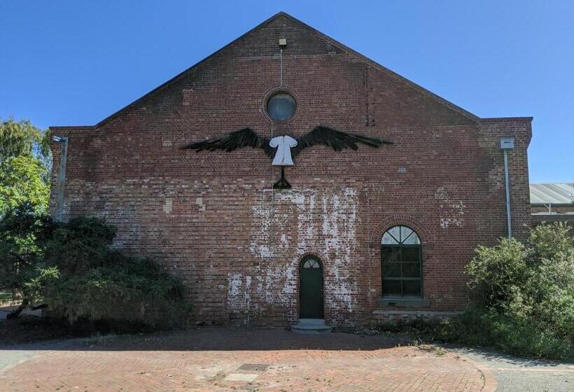 Staycentral   Spacious Seaviews Port Melbourne