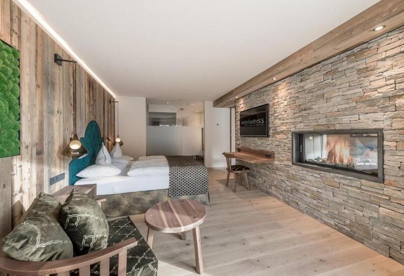 민박 Superior Hotel Edelweiss