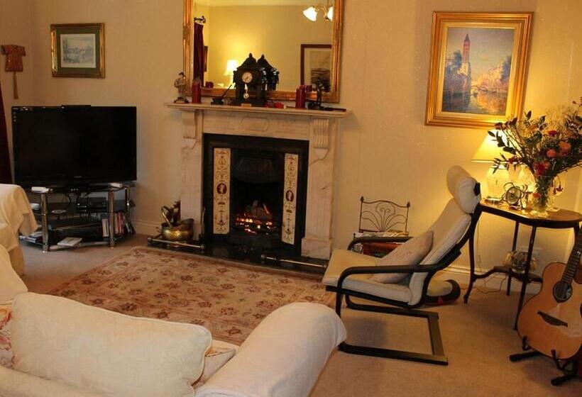 Blossom Hill Bed And Breakfast