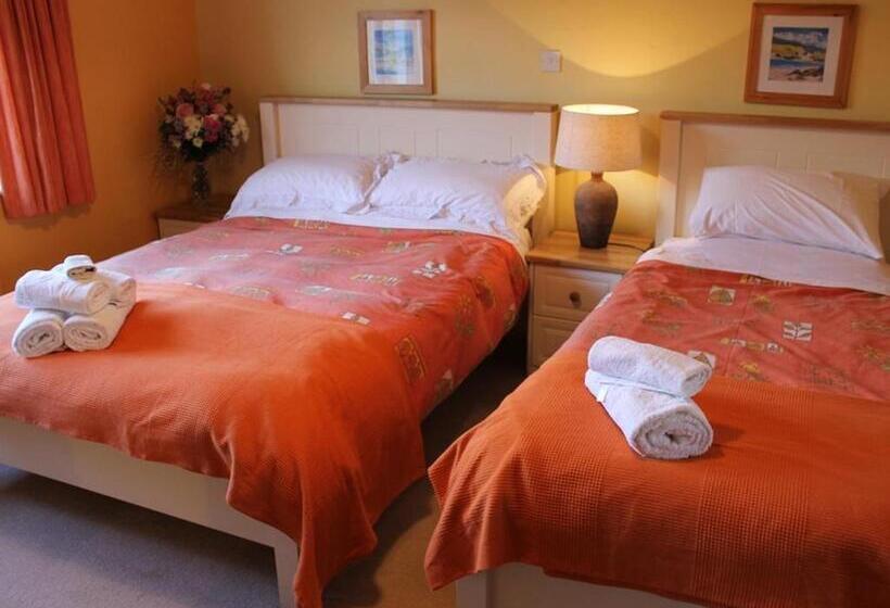 Blossom Hill Bed And Breakfast