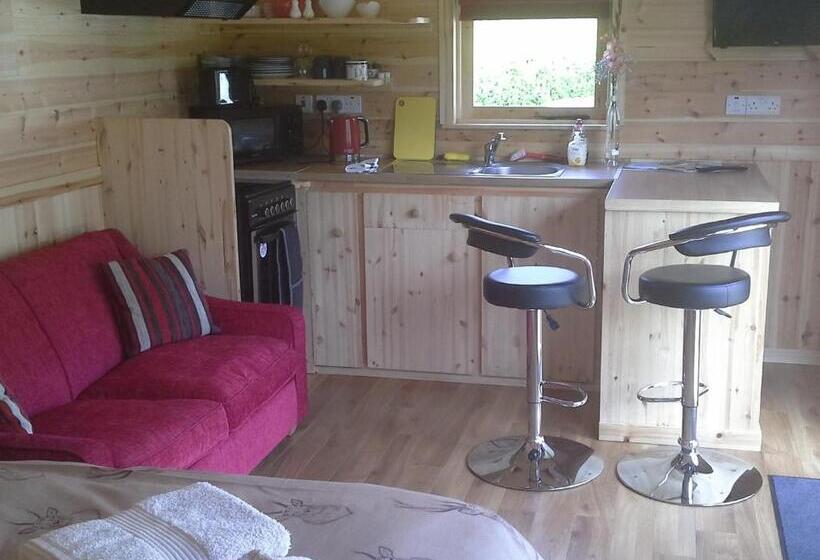 Blossom Hill Bed And Breakfast