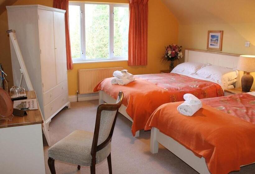 Blossom Hill Bed And Breakfast