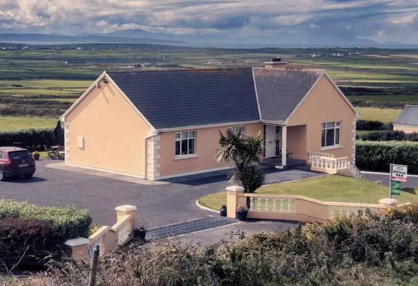 Hilltop B & B