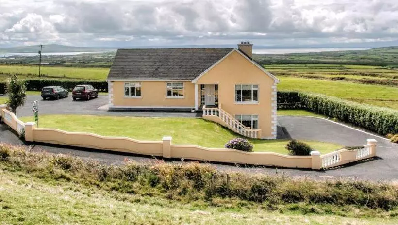 Hilltop B & B