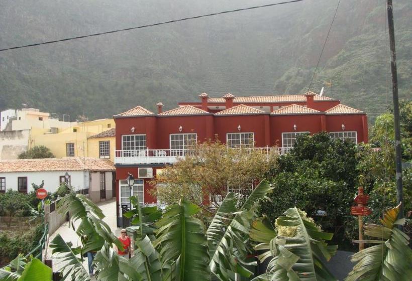 فندق Apartamentos Escuela