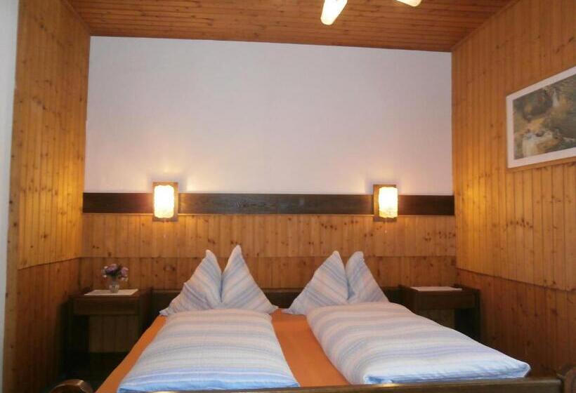 Otel Ferienpension Garni Hubert Rigelnik