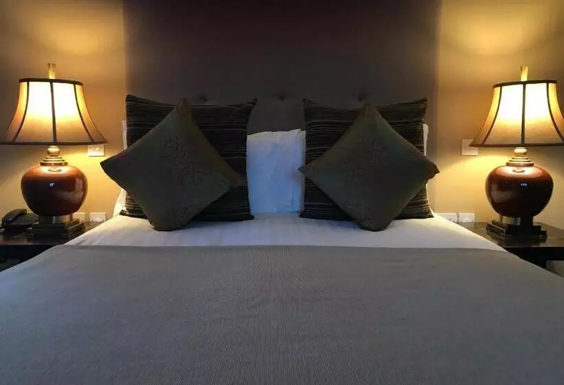 Hotelli St Kyrans Guest House