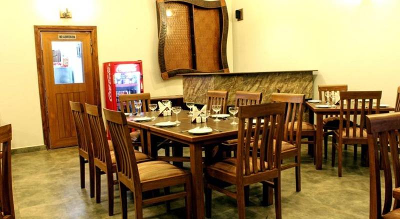 בית מלון כפרי The Grand Leoney Resort