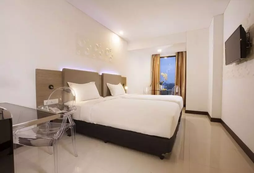 Verse Hotel Cirebon