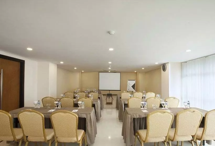 Verse Hotel Cirebon