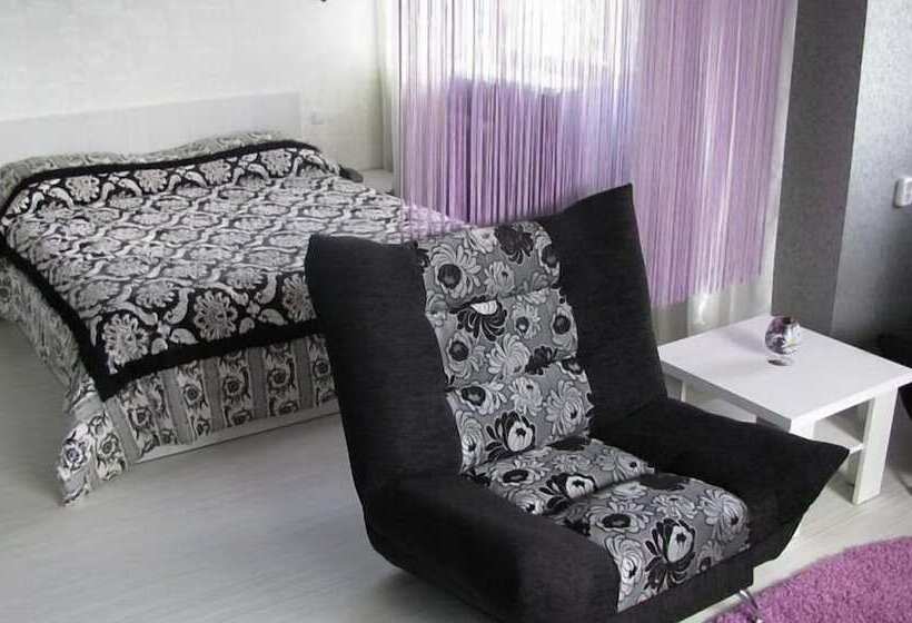 בית מלון כפרי Vetraz