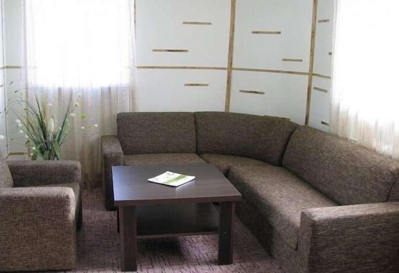 בית מלון כפרי Vetraz