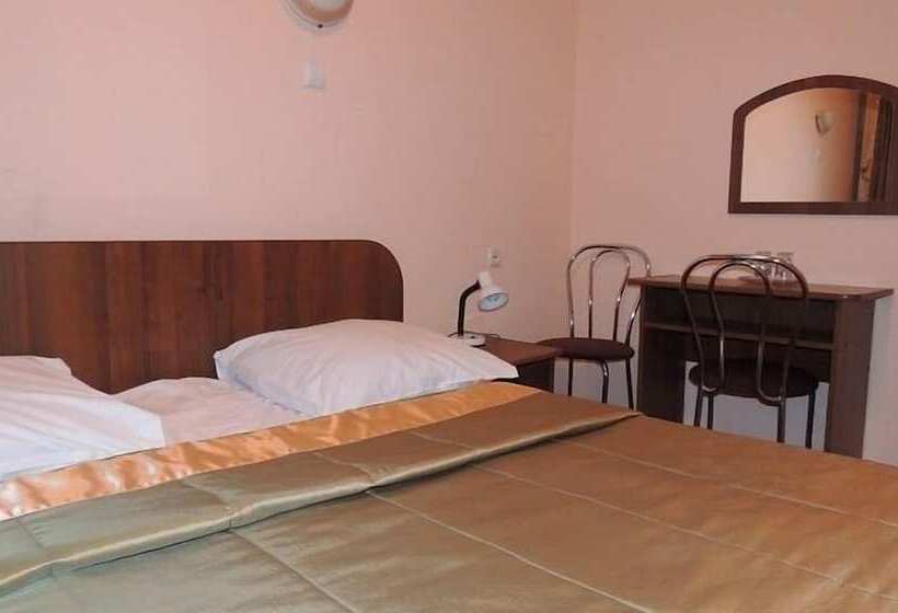 בית מלון כפרי Vetraz