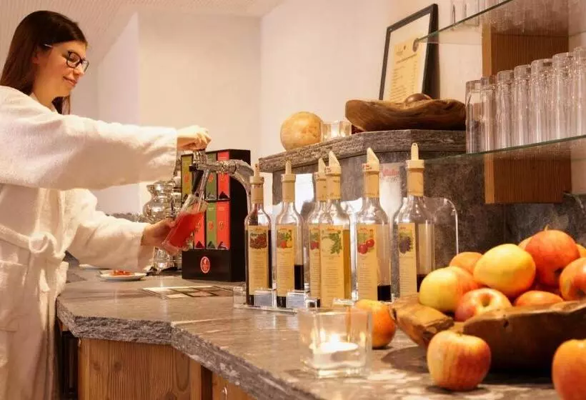 Hotelli Woferlgut   Wellness & Sport