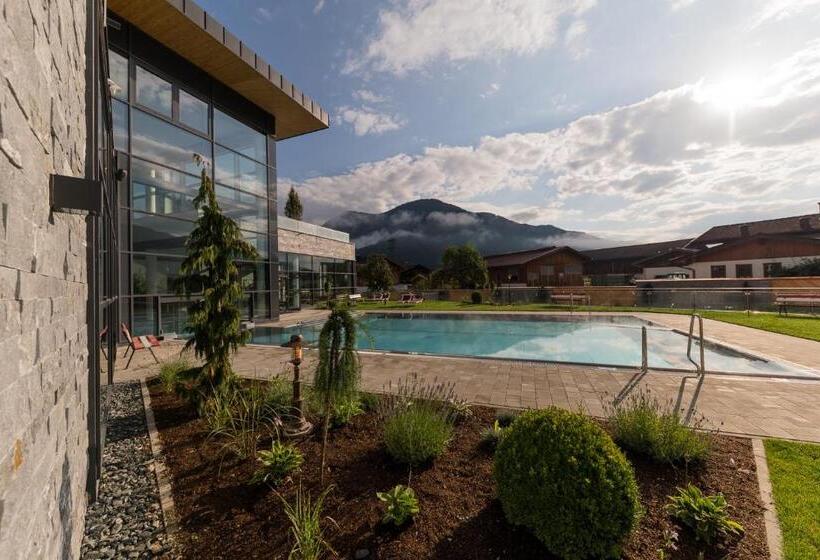 هتل Woferlgut Wellness & Sport