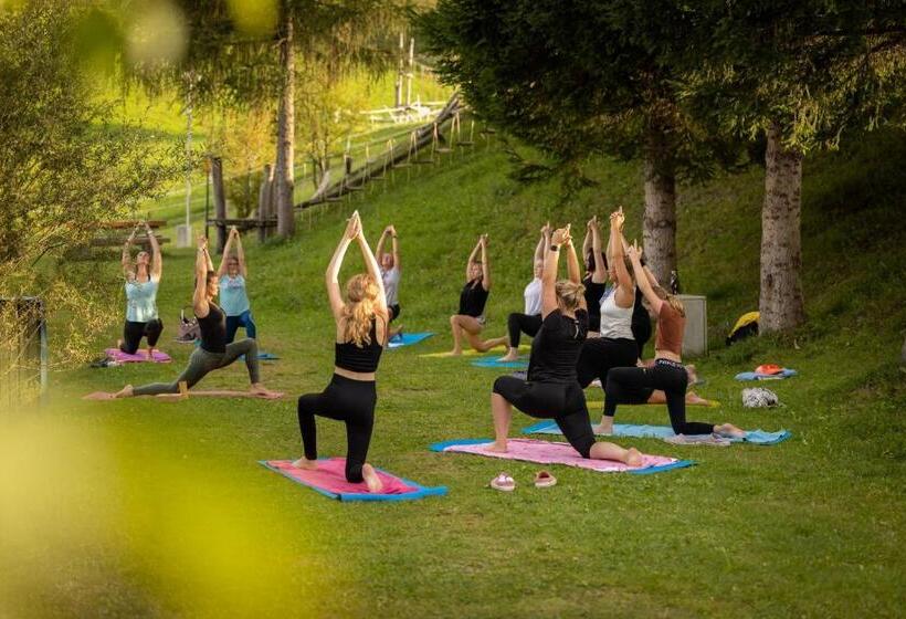 هتل Woferlgut Wellness & Sport