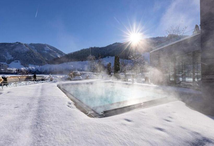 هتل Woferlgut Wellness & Sport