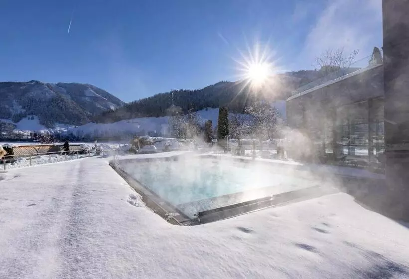 Hotelli Woferlgut   Wellness & Sport