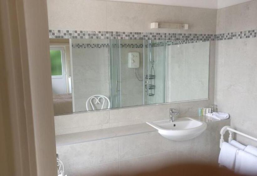 Rocklands House Bed And Breakfast