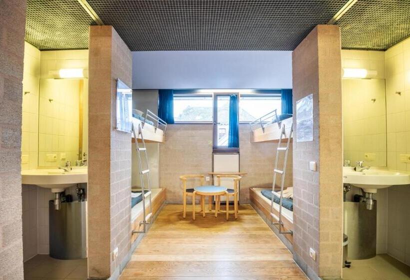 فندق صغير Auberge De Jeunesse De Mons