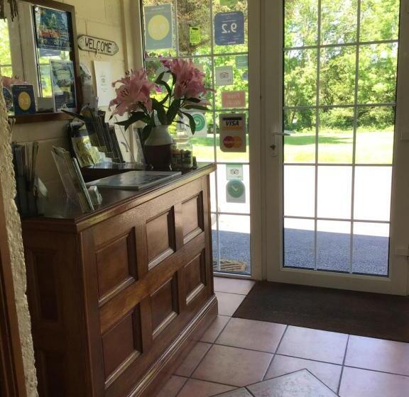 ベッドアンドブレックファースト Aran Lodge