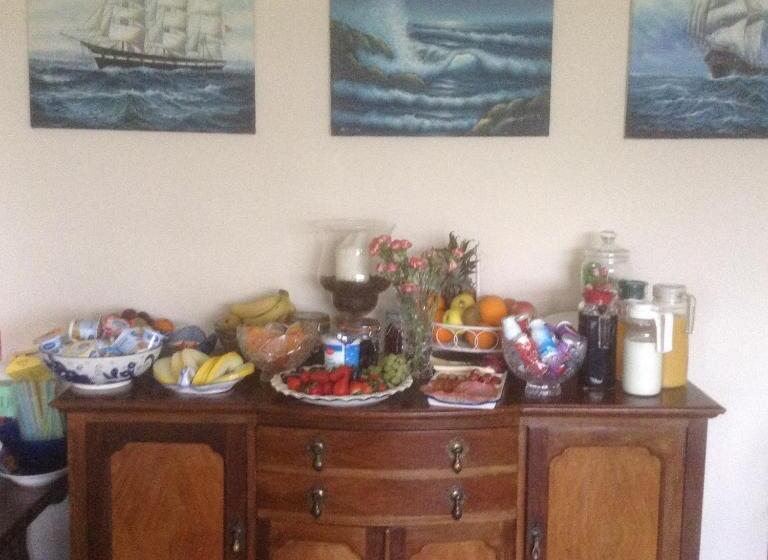 ベッドアンドブレックファースト Aran Lodge