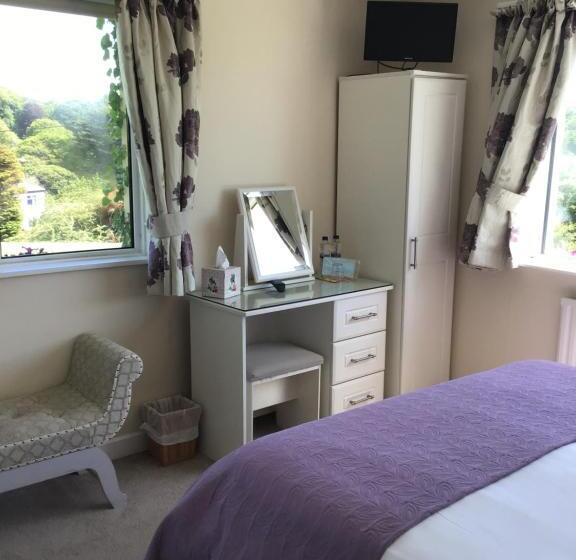 ベッドアンドブレックファースト Aran Lodge