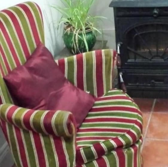 ベッドアンドブレックファースト Artists House