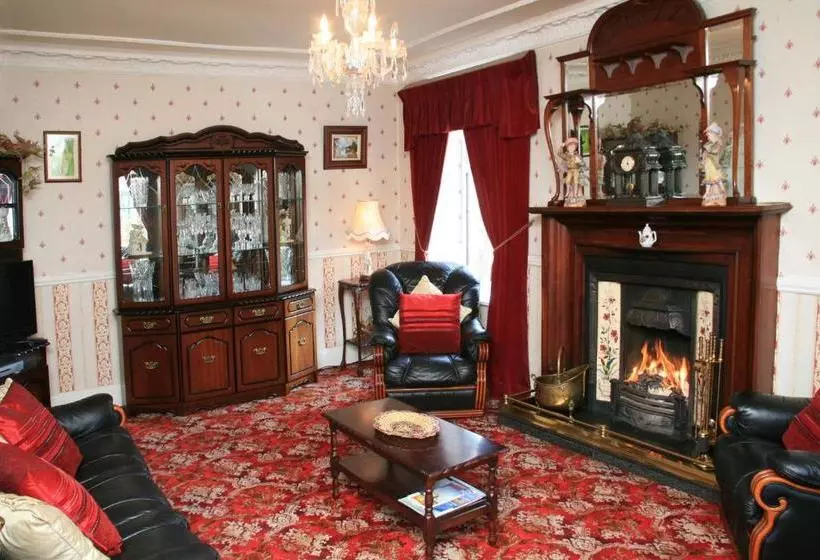 Meadowside B&b