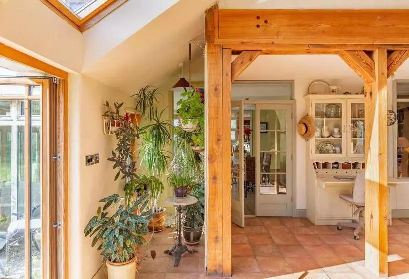 Kenmare Eco Lodge