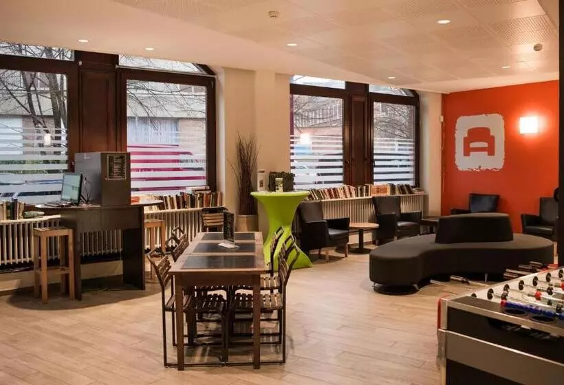 Generation Europe Youth Hostel