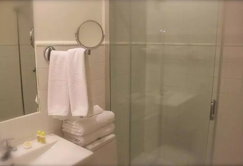 هتل Casa Urbana Rooms