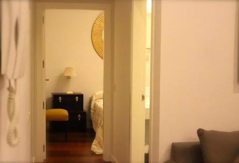 هتل Casa Urbana Rooms