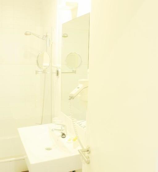 هتل Casa Urbana Rooms