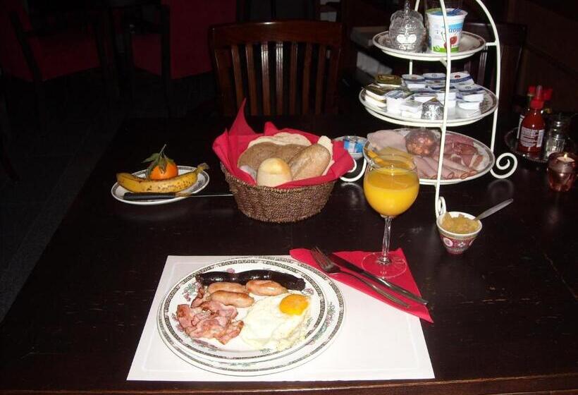 בית מלון כפרי Golden Dragon