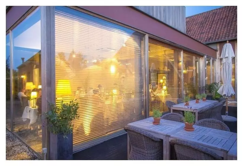 Hotel Restaurant Vous Lé Vous